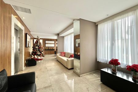 Apartamento para alugar com 158m², 3 quartos e 2 vagas Apartamento para alugar com 158m², 3 quartos e 2 vagasHall social