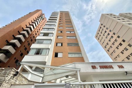 Apartamento para alugar com 158m², 3 quartos e 2 vagas Apartamento para alugar com 158m², 3 quartos e 2 vagasFachada