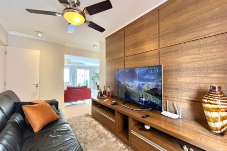 Apartamento para alugar com 158m², 3 quartos e 2 vagas Apartamento para alugar com 158m², 3 quartos e 2 vagasSala de TV