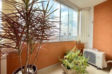 Apartamento para alugar com 158m², 3 quartos e 2 vagas Apartamento para alugar com 158m², 3 quartos e 2 vagasVaranda da Suíte 3