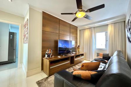 Apartamento para alugar com 158m², 3 quartos e 2 vagas Apartamento para alugar com 158m², 3 quartos e 2 vagasSala de TV