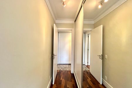 Apartamento para alugar com 158m², 3 quartos e 2 vagas Apartamento para alugar com 158m², 3 quartos e 2 vagasSuite 2