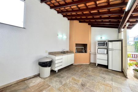 Apartamento para alugar com 158m², 3 quartos e 2 vagas Apartamento para alugar com 158m², 3 quartos e 2 vagasÁrea comum - Churrasqueira