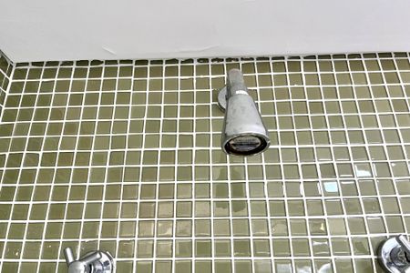 Apartamento para alugar com 158m², 3 quartos e 2 vagas Apartamento para alugar com 158m², 3 quartos e 2 vagasBanheiro da Suíte 1