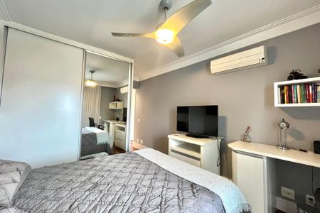 Apartamento para alugar com 158m², 3 quartos e 2 vagas Apartamento para alugar com 158m², 3 quartos e 2 vagasSuite 1