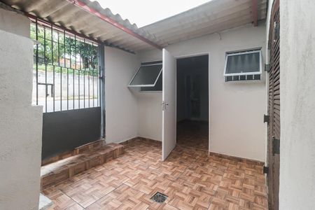 Varanda da Sala de casa para alugar com 3 quartos, 100m² em Vila Júlia, Poá