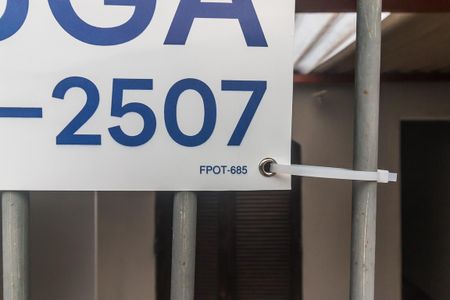 Casa para alugar com 100m², 3 quartos e 2 vagas Casa para alugar com 100m², 3 quartos e 2 vagasPlaca