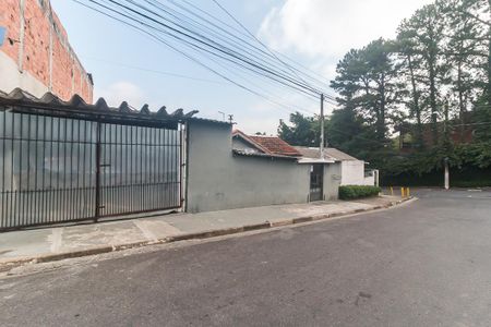 Casa para alugar com 100m², 3 quartos e 2 vagas Casa para alugar com 100m², 3 quartos e 2 vagasFachada