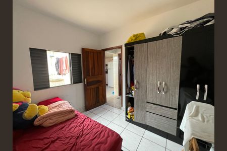 Quarto 2 de casa à venda com 2 quartos, 48m² em Vila Silveira, Guarulhos