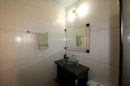 Casa à venda com 108m², 2 quartos e sem vagaQuarto 1 - Banheiro