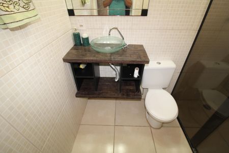 Casa à venda com 108m², 2 quartos e sem vagaQuarto 1 - Banheiro