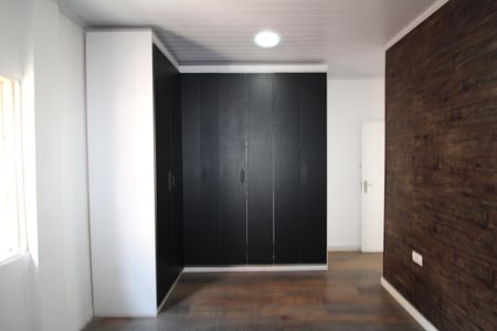 Casa à venda com 108m², 2 quartos e sem vagaQuarto 1