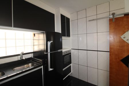 Casa à venda com 108m², 2 quartos e sem vagaSala / Cozinha