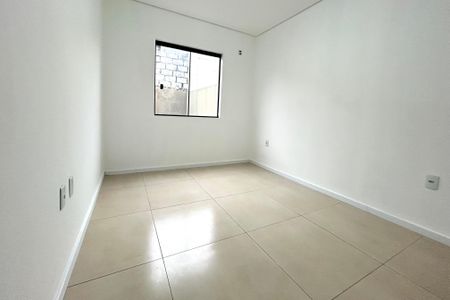 Suite 2 de apartamento para alugar com 2 quartos, 84m² em Ribeirão da Ilha, Florianópolis