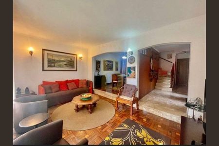 Casa à venda com 3 quartos, 170m² em Campo Belo, São Paulo