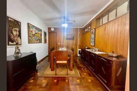 Casa à venda com 3 quartos, 170m² em Campo Belo, São Paulo