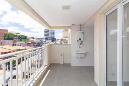 Apartamento para alugar com 60m², 2 quartos e 1 vaga Apartamento para alugar com 60m², 2 quartos e 1 vagaVaranda