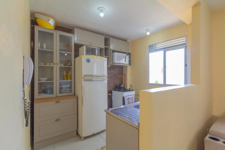 Apartamento para alugar com 48m², 2 quartos e 1 vaga Apartamento para alugar com 48m², 2 quartos e 1 vagaCozinha e Área de Serviço