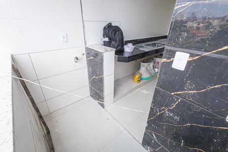 Área de serviço de apartamento à venda com 3 quartos, 63m² em Glória, Belo Horizonte