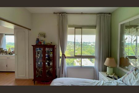 Apartamento à venda com 185m², 3 quartos e 3 vagasSuíte 3