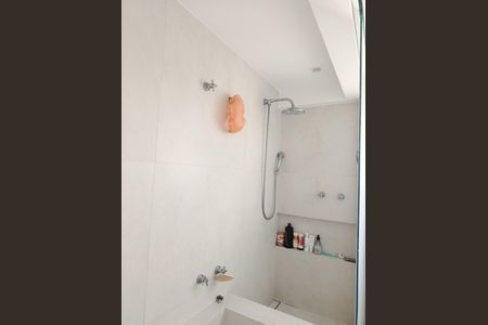 Apartamento para alugar com 154m², 3 quartos e 2 vagasBanheiro da Suíte 1