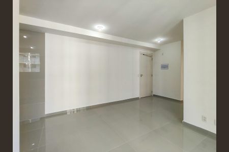 Sala de apartamento à venda com 3 quartos, 69m² em Santo Cristo, Rio de Janeiro