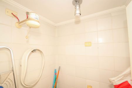 Apartamento à venda com 110m², 3 quartos e 2 vagas Apartamento à venda com 110m², 3 quartos e 2 vagasBanheiro de serviço