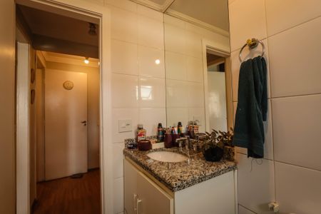 Apartamento à venda com 110m², 3 quartos e 2 vagas Apartamento à venda com 110m², 3 quartos e 2 vagasBanheiro 2