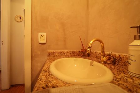 Apartamento à venda com 110m², 3 quartos e 2 vagas Apartamento à venda com 110m², 3 quartos e 2 vagasLavabo