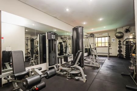 Apartamento à venda com 110m², 3 quartos e 2 vagas Apartamento à venda com 110m², 3 quartos e 2 vagasÁrea comum - Academia