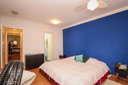 Apartamento à venda com 110m², 3 quartos e 2 vagas Apartamento à venda com 110m², 3 quartos e 2 vagasSuite