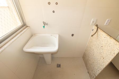 Apartamento para alugar com 56m², 2 quartos e 1 vagaCozinha e Área de Serviço