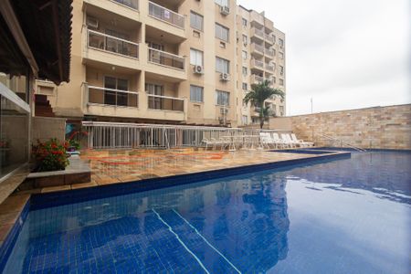 Apartamento para alugar com 56m², 2 quartos e 1 vagaÁrea comum - Piscina