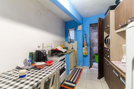 Casa à venda com 149m², 4 quartos e sem vaga Casa à venda com 149m², 4 quartos e sem vagaCozinha 3