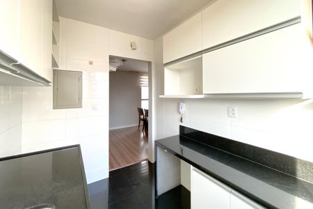 Apartamento à venda com 150m², 3 quartos e 2 vagasCozinha