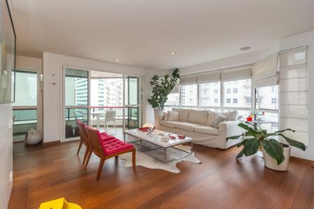 Apartamento à venda com 183m², 3 quartos e 3 vagas