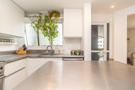 Apartamento à venda com 183m², 3 quartos e 3 vagas