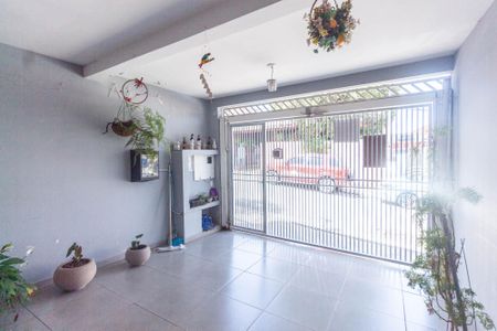 Casa à venda com 200m², 3 quartos e 3 vagasGaragem