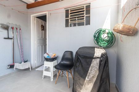 Casa à venda com 200m², 3 quartos e 3 vagasÁrea de Serviço