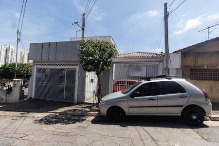 Casa à venda com 200m², 3 quartos e 3 vagasFachada