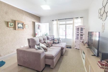 Casa à venda com 200m², 3 quartos e 3 vagasSala