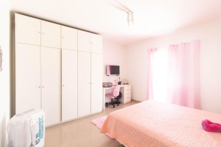 Casa à venda com 200m², 3 quartos e 3 vagasQuarto 1