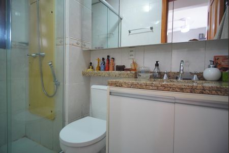 Banheiro Corredor de apartamento para alugar com 1 quarto, 50m² em Petrópolis, Porto Alegre