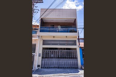 Fachada de casa para alugar com 3 quartos, 230m² em Vila Cruz das Almas, São Paulo