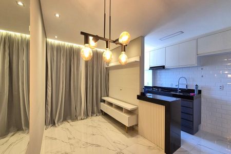 Sala de apartamento para alugar com 2 quartos, 45m² em Parque Industrial, Campinas