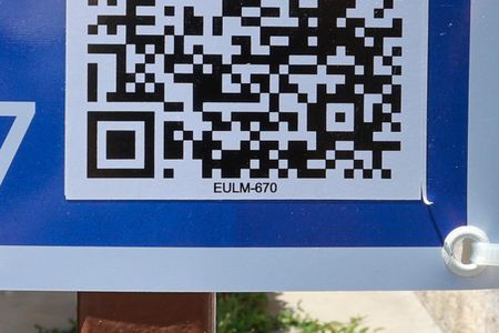 Casa à venda com 348m², 3 quartos e 3 vagasEULM-670