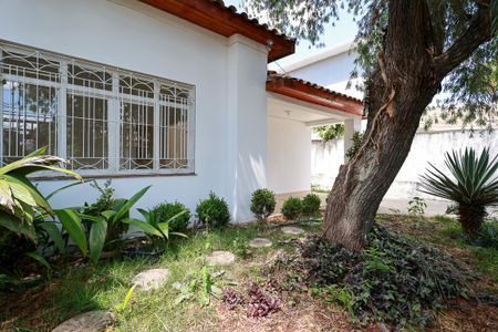 Casa à venda com 348m², 3 quartos e 3 vagasJardim