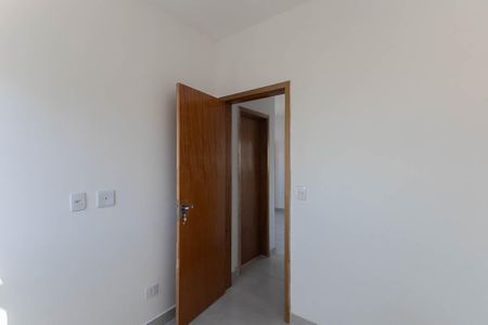 Quarto 1 de apartamento para alugar com 2 quartos, 44m² em Vila Ede, São Paulo