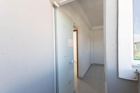 Apartamento para alugar com 50m², 2 quartos e sem vaga Apartamento para alugar com 50m², 2 quartos e sem vagaÁrea de Serviço