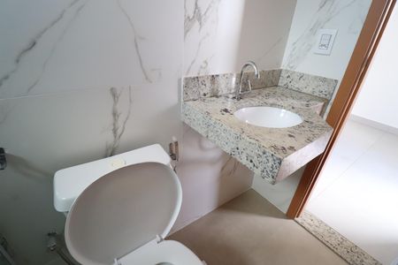 Apartamento para alugar com 52m², 2 quartos e 1 vagaBanheiro do Quarto 2